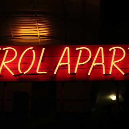 Erol Apart Kemer Luaran gambar